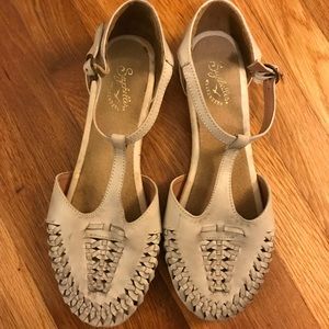 Seychelles Footwear woven flat sandal